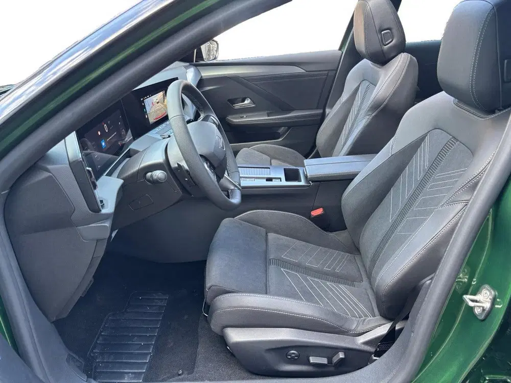 Opel Astra Electric ST Ultimate EV 58kWh 156pk uit 2026, foto 8