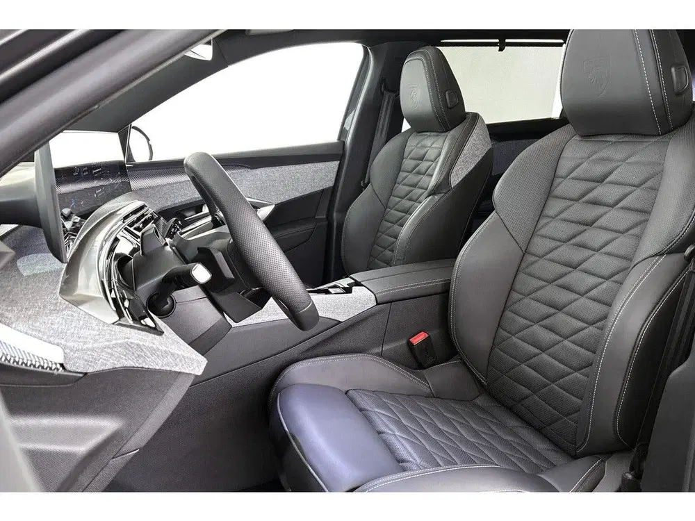 Peugeot 5008 GT Exclusive 73 kWh 7p Panoramadak Nappa L uit 2026, foto 6