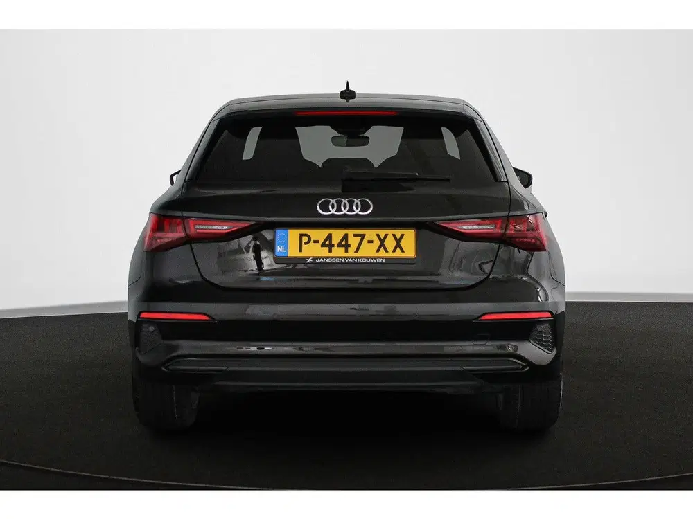Audi A3 Sportback 35 TFSI Advanced Automaat Stoelv uit 2022, foto 13