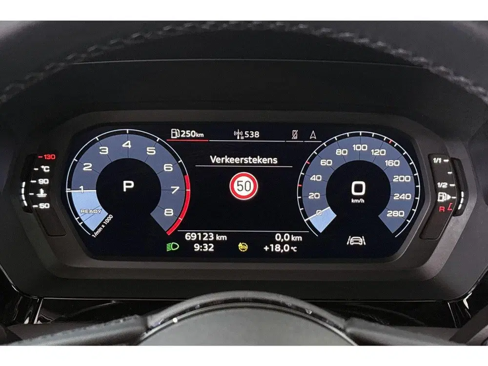 Audi A3 Sportback 35 TFSI Advanced Automaat Stoelv uit 2022, foto 9