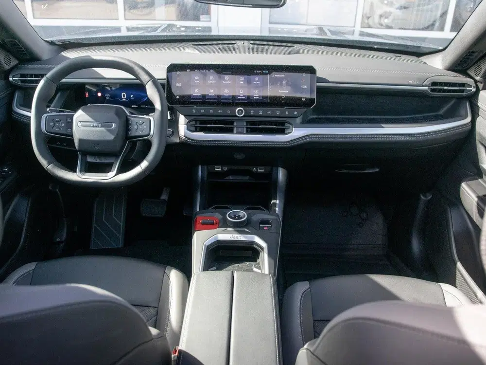 Jeep Compass 1.2 e-Hybrid First Edition uit 2026, foto 9