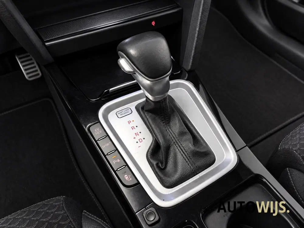 Kia XCeed 1.6 GDi PHEV Dynamic PlusLine uit 2021, foto 15
