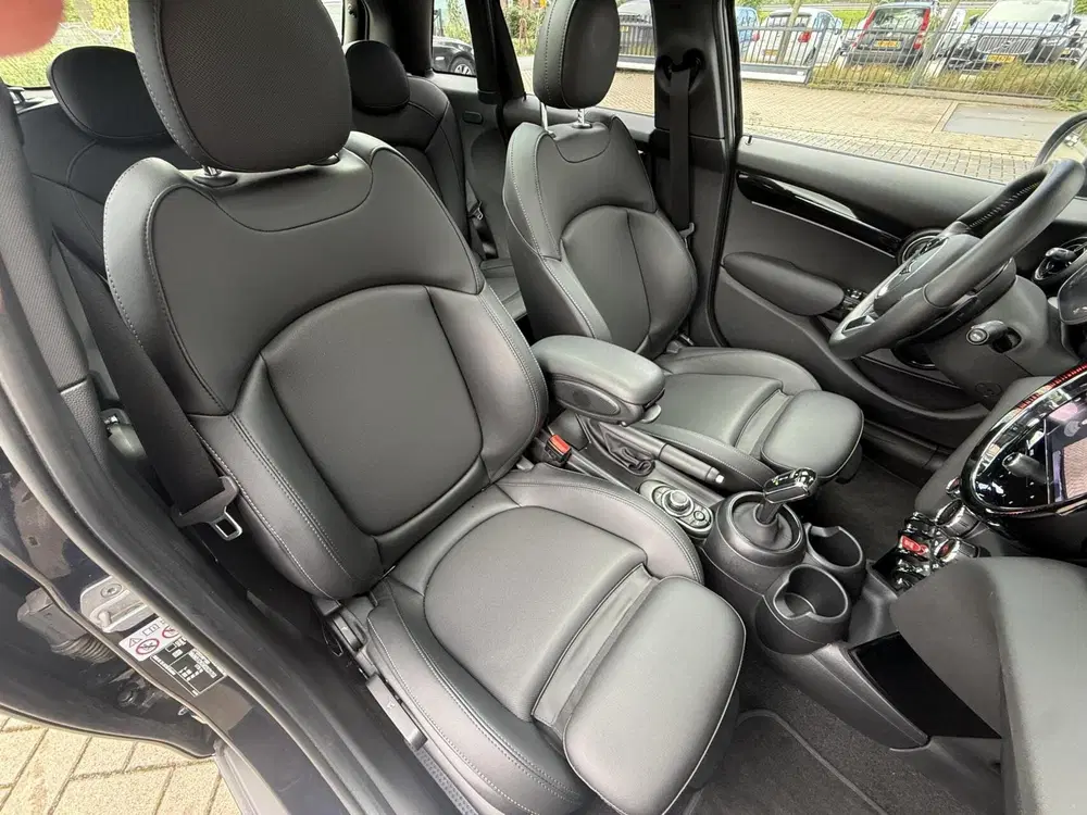 Mini Cooper S 2.0 Cooper S Classic uit 2023, foto 9