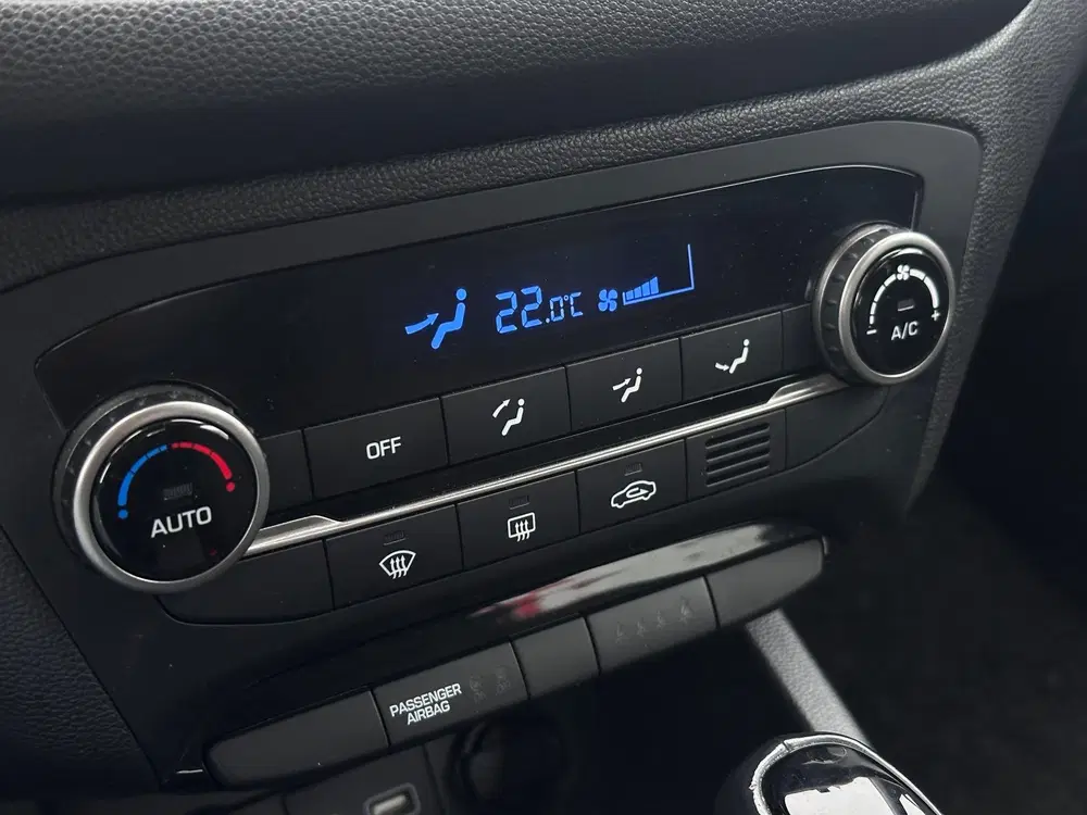 Hyundai i20 1.0 T-GDI Comfort Automaat uit 2019, foto 12