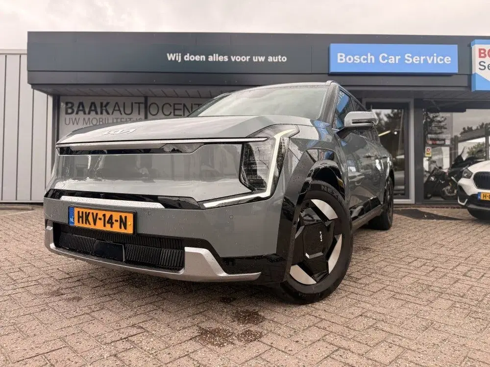 Kia EV9 Air 99.8 kWh uit 2025, foto 2