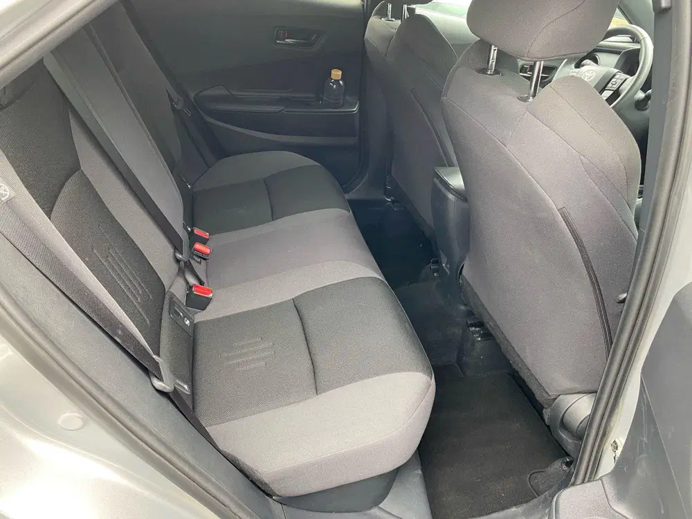 Toyota C-HR 1.8 Hybrid 140 First Edition BI-TONE 360° uit 2024, foto 11