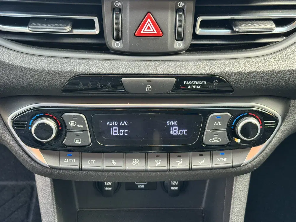 Hyundai i30 1.0 T-GDi MHEV Comfort Smart Automaat Navi uit 2023, foto 11