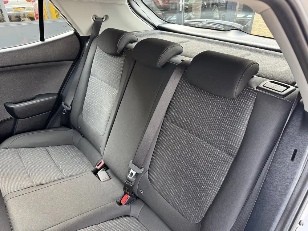 Kia Stonic 1.0 T-GDi MHEV DynamicLine Climate Control uit 2022, foto 5