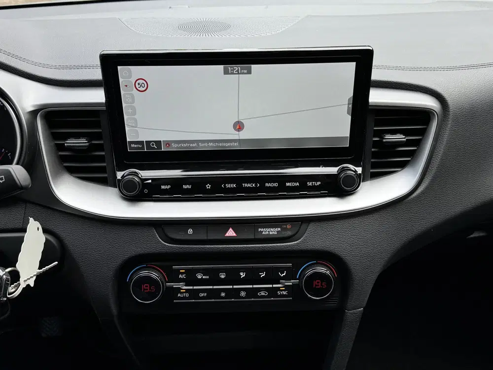 Kia Ceed 1.0 T-GDi DynamicLine Climate Control N uit 2024, foto 7