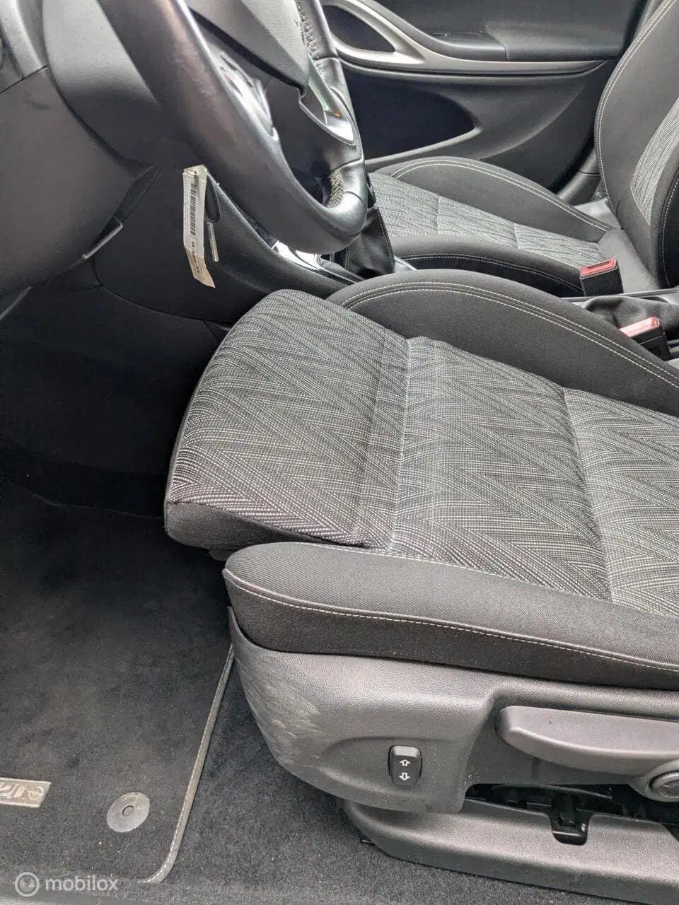 Opel Astra 1.5 CDTI Edition 2020 uit 2020, foto 12
