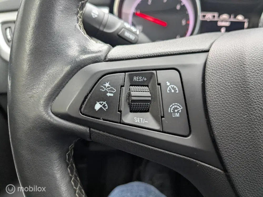 Opel Astra 1.5 CDTI Edition 2020 uit 2020, foto 8