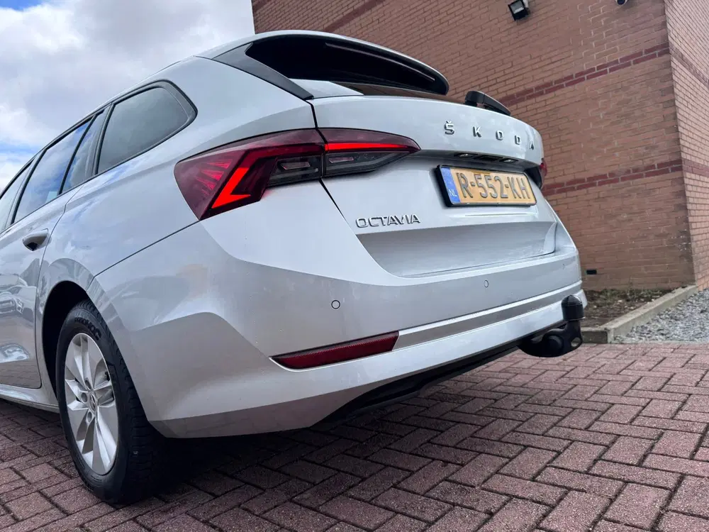 Skoda Octavia 1.0 TSI Business Edition uit 2022, foto 14