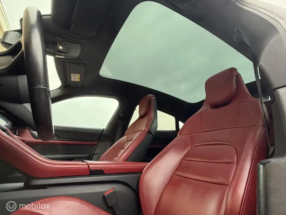 Porsche Taycan Full Option Porsche Taycan 4S Performance uit 2020, foto 14