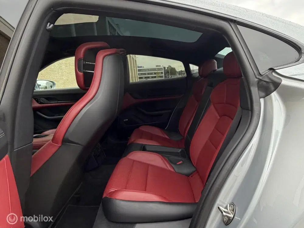 Porsche Taycan Full Option Porsche Taycan 4S Performance uit 2020, foto 15