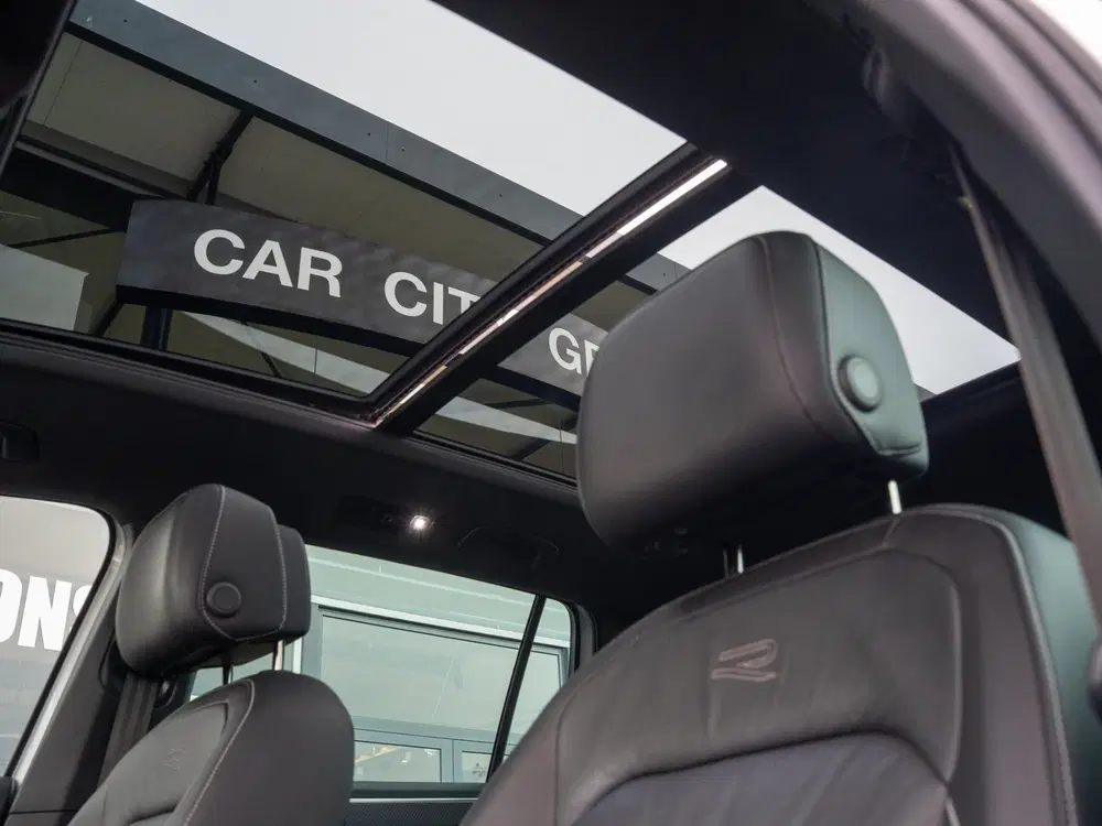 Volkswagen Tiguan 1.4 TSI eHybrid 245pk PHEV R-Line uit 2022, foto 10
