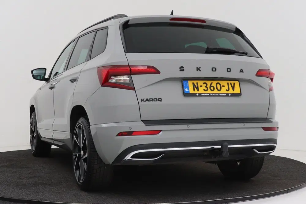 Skoda Karoq 1.5 TSI ACT Sportline Business uit 2021, foto 8