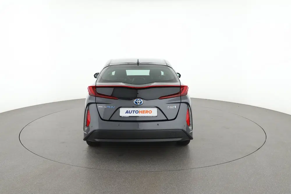 Toyota Prius 1.8 Plug-in Dynamic uit 2020, foto 5