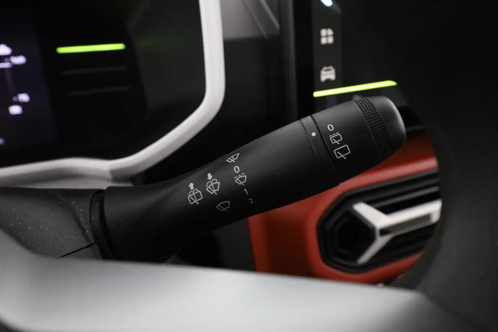 Dacia Spring Expression 65 26.8 kWh uit 2025, foto 14