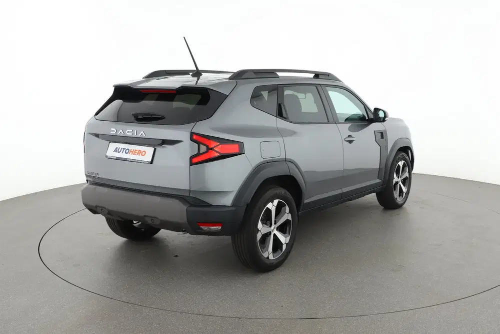 Dacia Duster 1.6 Hybrid 140 Journey uit 2024, foto 6