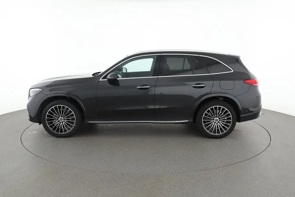 Mercedes-Benz GLC GLC 300e 4MATIC AMG Line uit 2023, foto 2