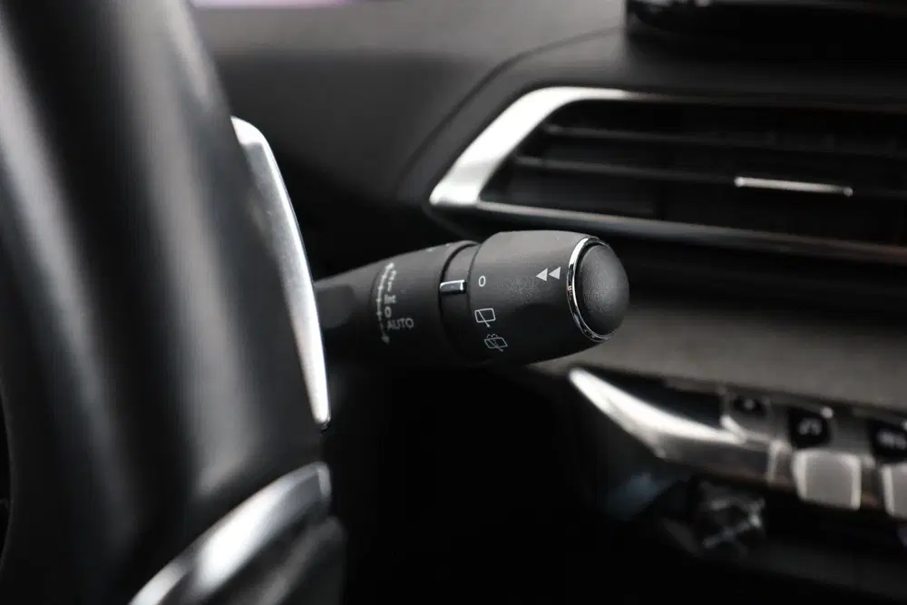 Peugeot 3008 1.6 HYbrid 225 GT uit 2023, foto 13