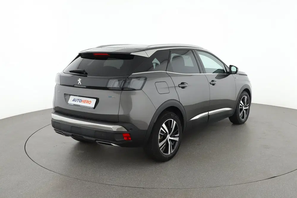 Peugeot 3008 1.6 HYbrid 225 GT uit 2023, foto 6