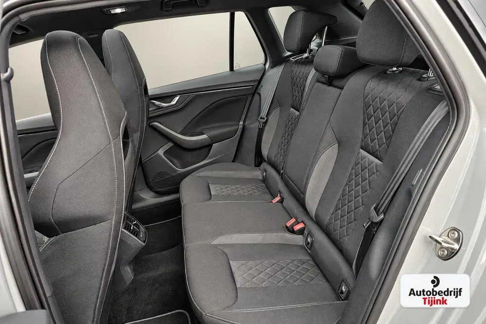 Skoda Kamiq 1.5 TSI ACT Sport Business uit 2020, foto 15