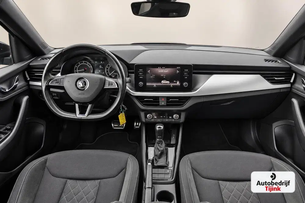 Skoda Kamiq 1.5 TSI ACT Sport Business uit 2020, foto 2