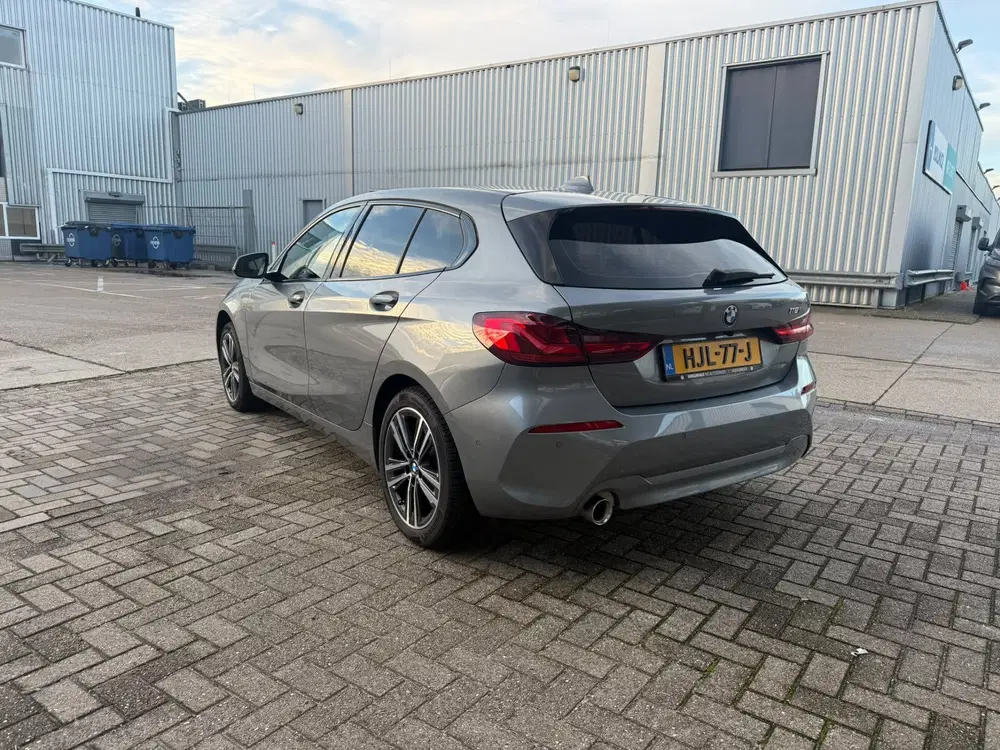 BMW 1-serie 118i (bj 2024 uit 2024, foto 3