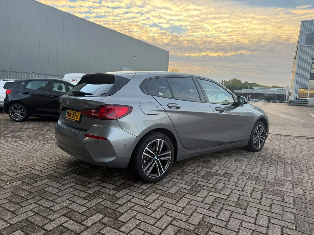 BMW 1-serie 118i (bj 2024 uit 2024, foto 5