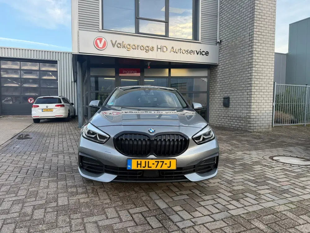 BMW 1-serie 118i (bj 2024 uit 2024, foto 8