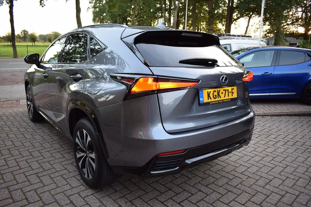 Lexus NX AWD Executive Line AUTOM uit 2021, foto 3