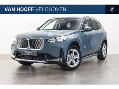 BMW iX1 eDrive20 xLine uit 2026
