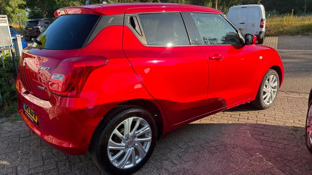 Suzuki Swift 1.2 Select Smart Hybrid uit 2021, foto 4