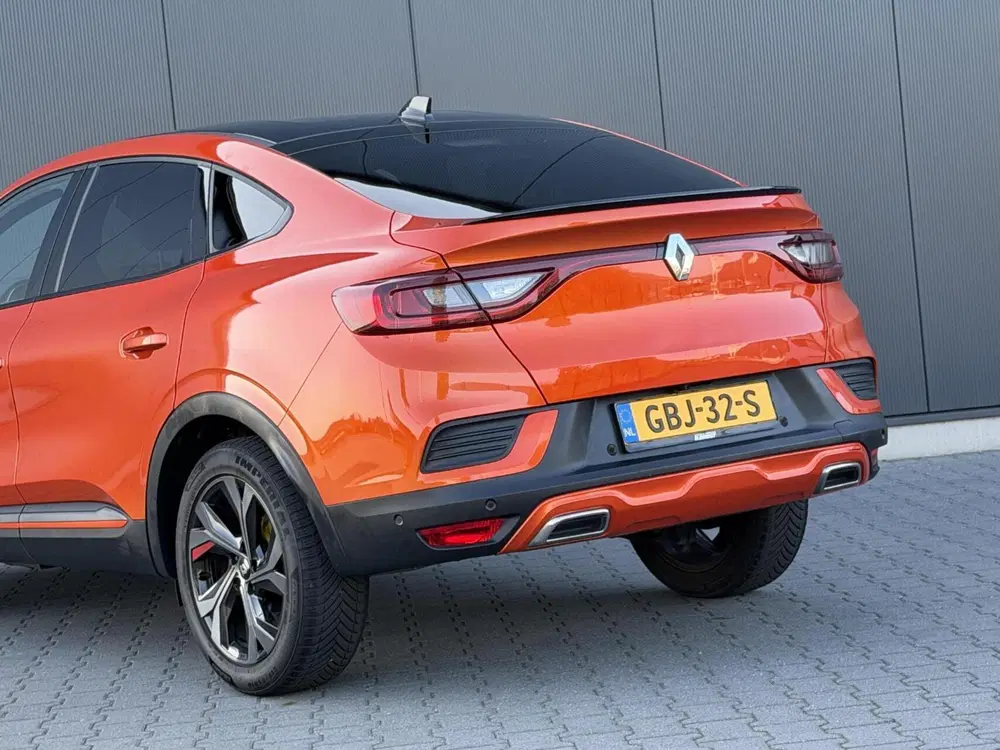 Renault Arkana 1.6 Hybrid 145 R.S. Line Leder uit 2022, foto 12