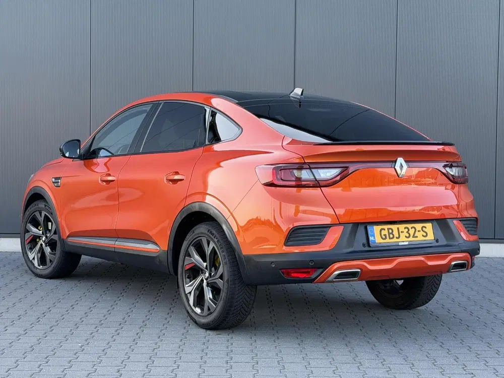 Renault Arkana 1.6 Hybrid 145 R.S. Line Leder uit 2022, foto 3