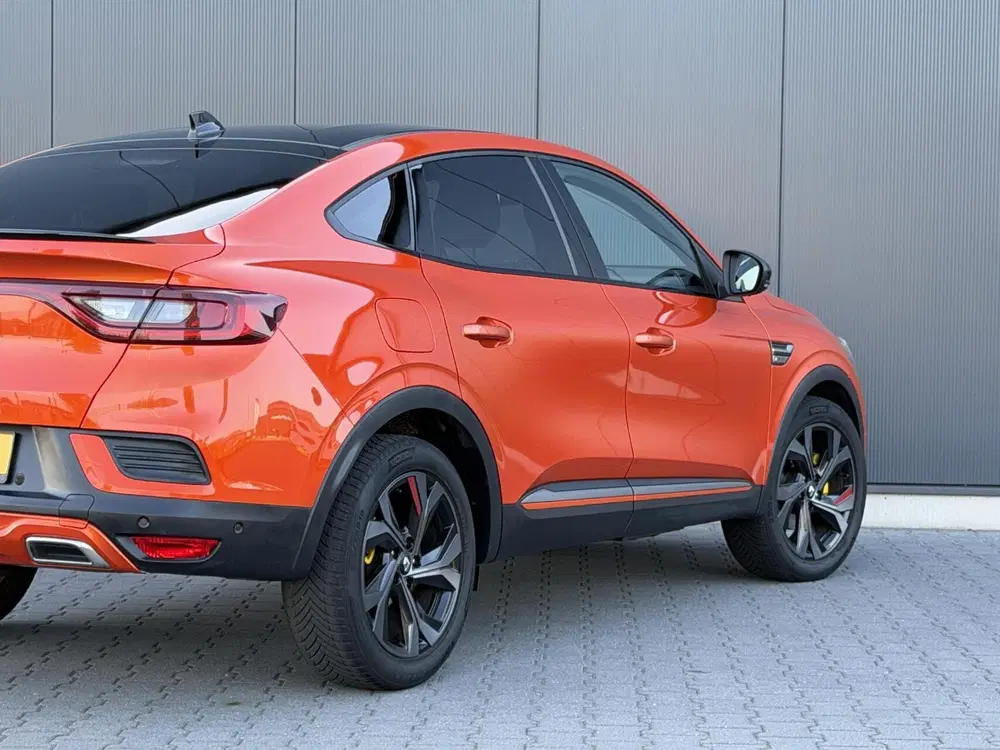 Renault Arkana 1.6 Hybrid 145 R.S. Line Leder uit 2022, foto 5