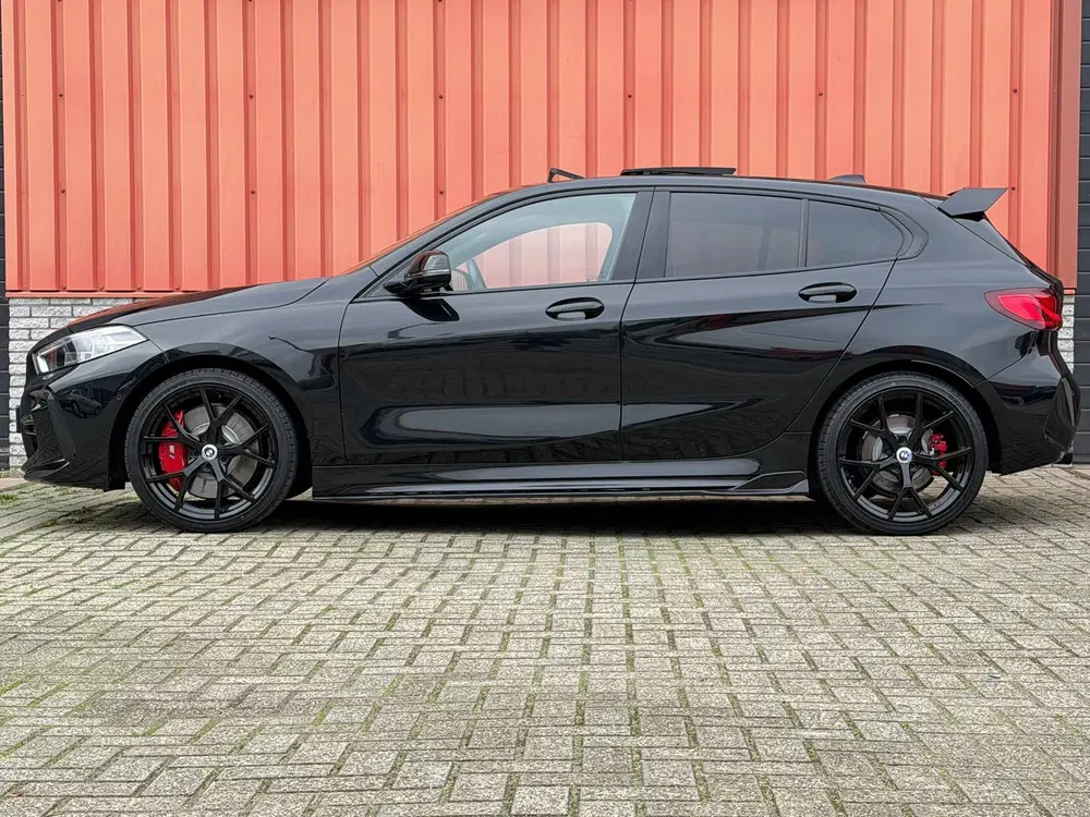 BMW 1-serie 118i Introduction Edition M-Sport Pano Cam uit 2023, foto 7