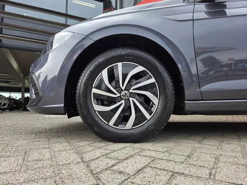 Volkswagen Polo 1.0 TSI Life uit 2023, foto 5