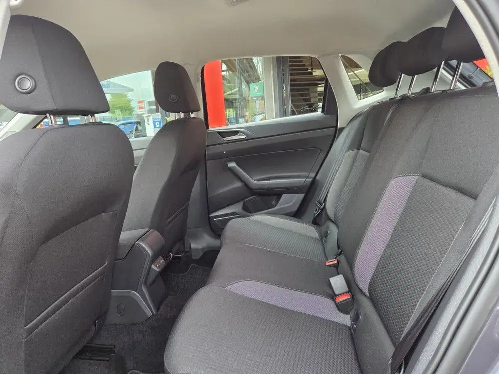 Volkswagen Polo 1.0 TSI Life uit 2023, foto 8
