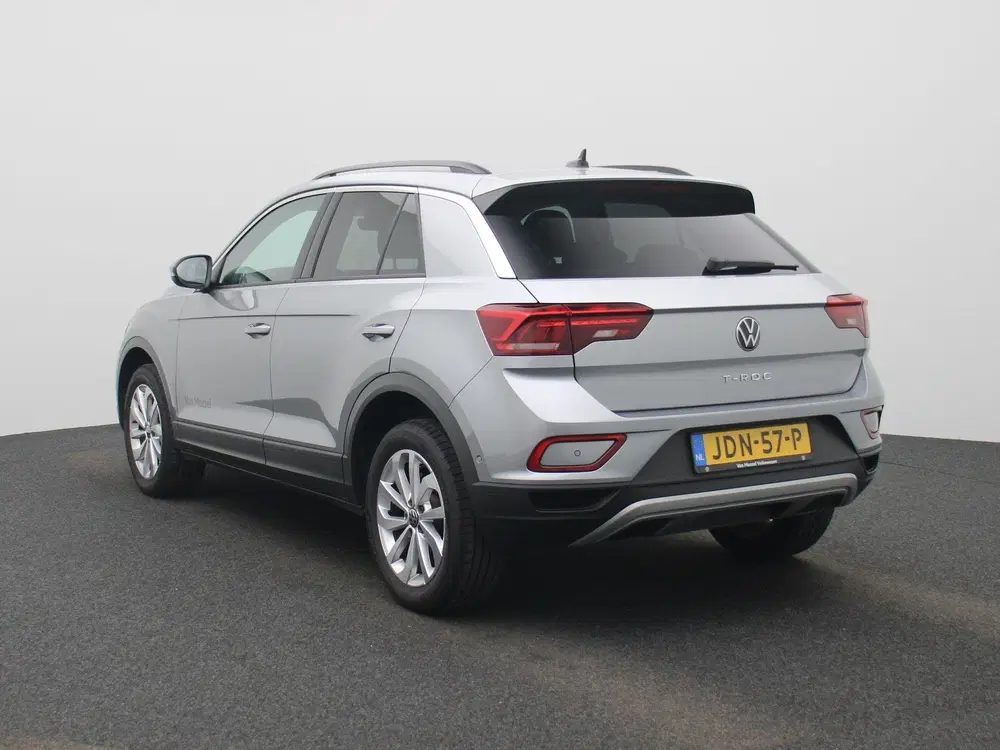Volkswagen T-Roc 1.5 TSI Life Edition 150pk uit 2025, foto 2