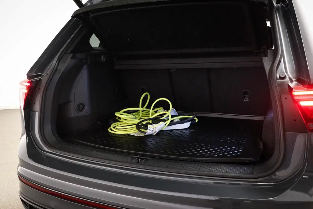 Volkswagen Tiguan 1.4 TSI eHybrid R-Line Business uit 2023, foto 13