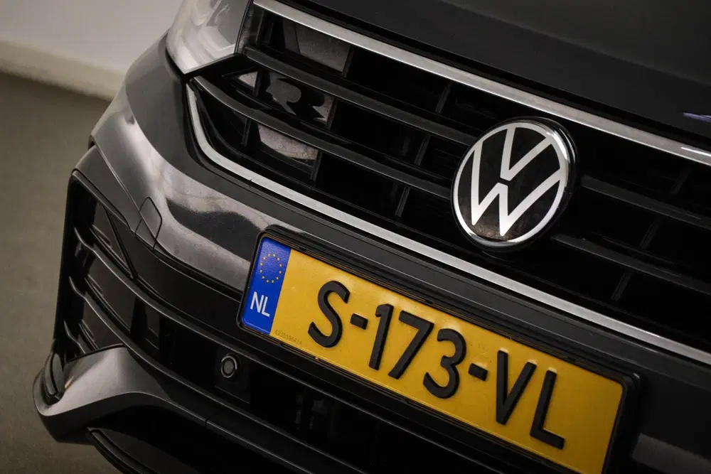 Volkswagen Tiguan 1.4 TSI eHybrid R-Line Business uit 2023, foto 15