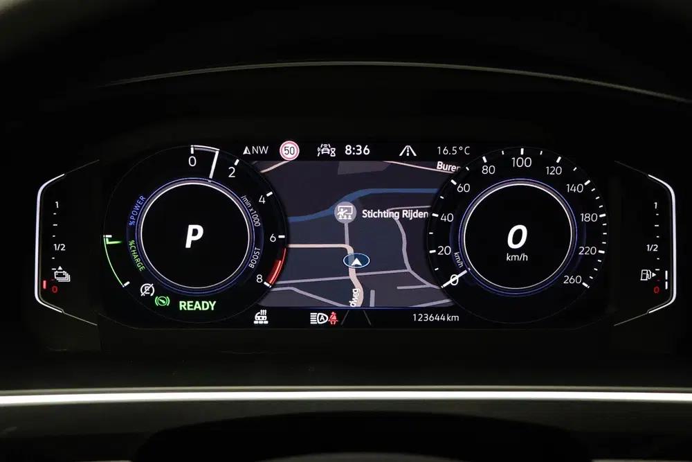 Volkswagen Tiguan 1.4 TSI eHybrid R-Line Business uit 2023, foto 5