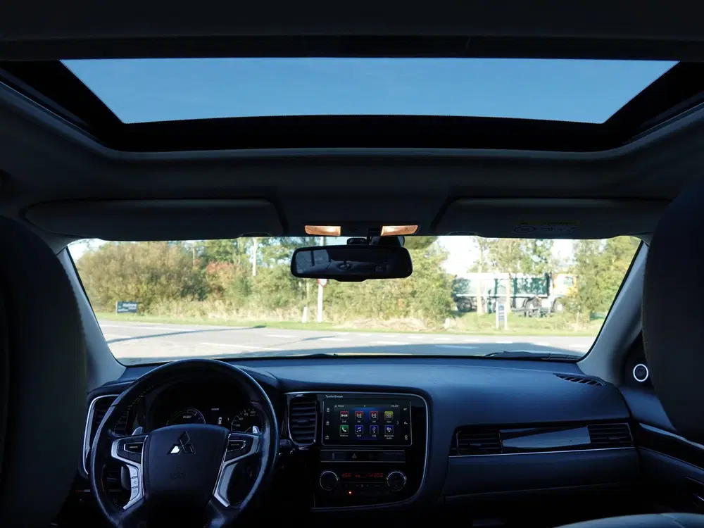 Mitsubishi Outlander 2.4 PHEV Intense+ H-LEER uit 2019, foto 14