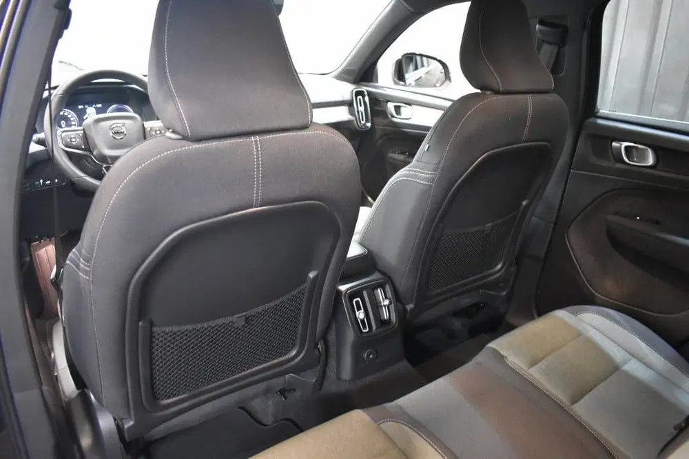 Volvo XC40 T4 211pk [Plug-In] Plus Bright uit 2022, foto 13