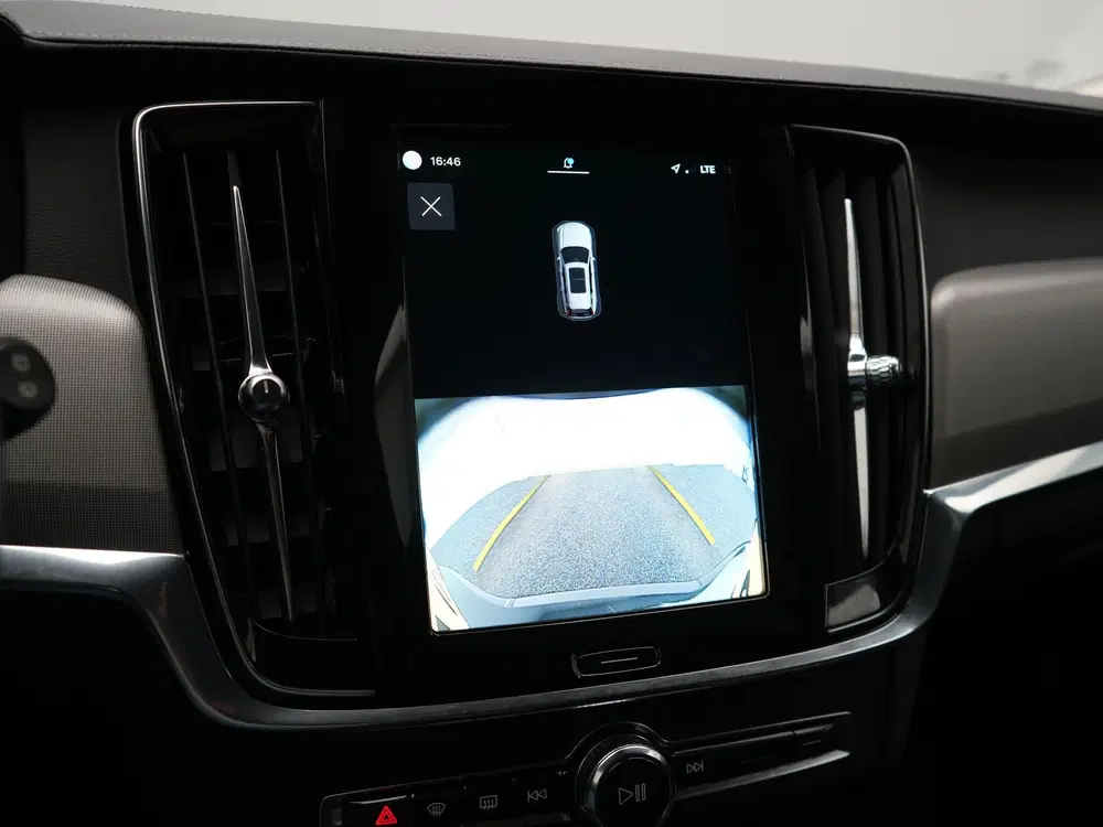 Volvo V90 2.0 T6 Plug-in hybrid AWD Plus Dark LONG R uit 2022, foto 15