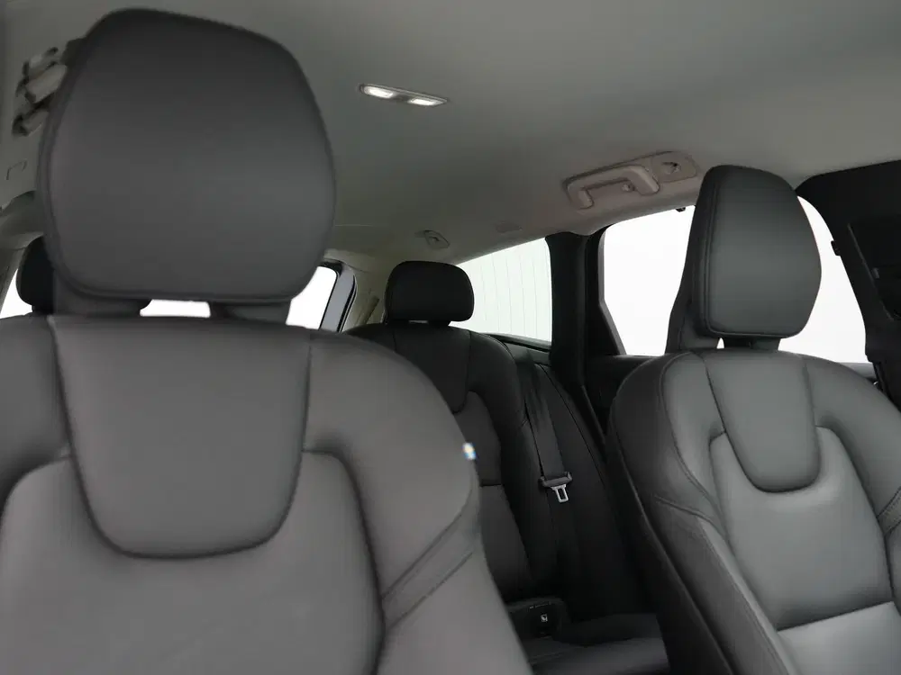 Volvo V90 2.0 T6 Plug-in hybrid AWD Plus Dark LONG R uit 2022, foto 5