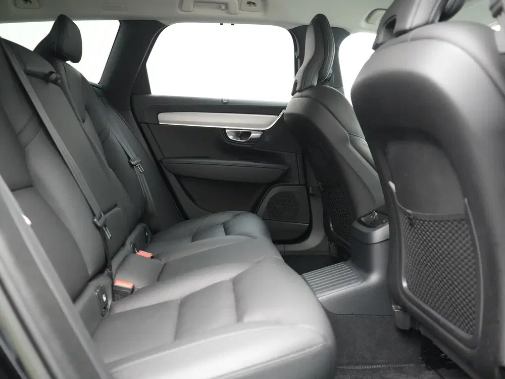 Volvo V90 2.0 T6 Plug-in hybrid AWD Plus Dark LONG R uit 2022, foto 6