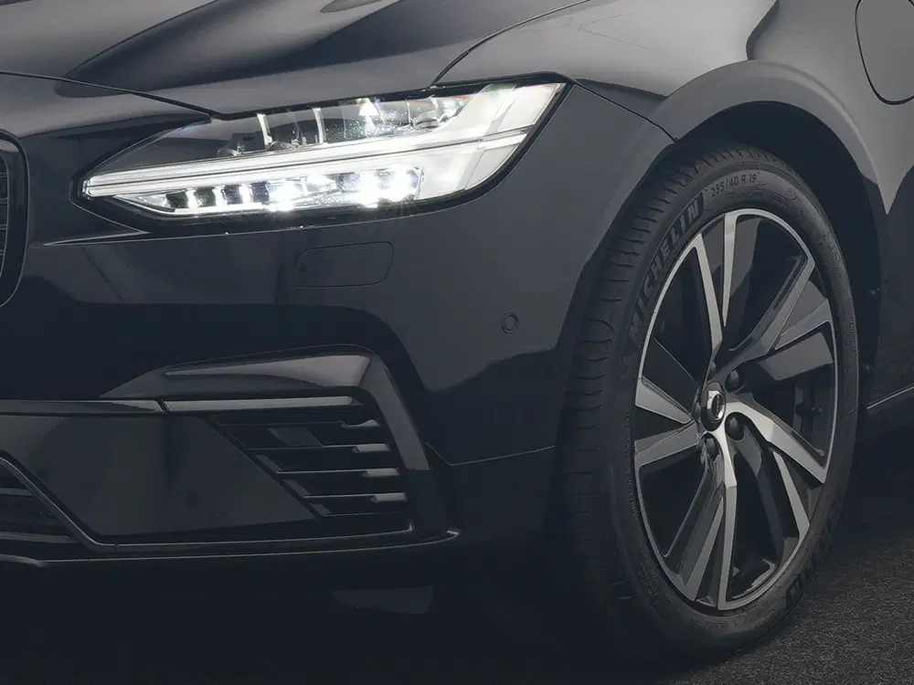 Volvo V90 2.0 T6 Plug-in hybrid AWD Plus Dark LONG R uit 2022, foto 7